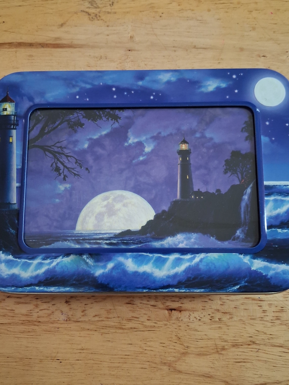 Vtg Tree Free Paper Greeting Cards In Tin Lighthouse Scenes Earth Friendly